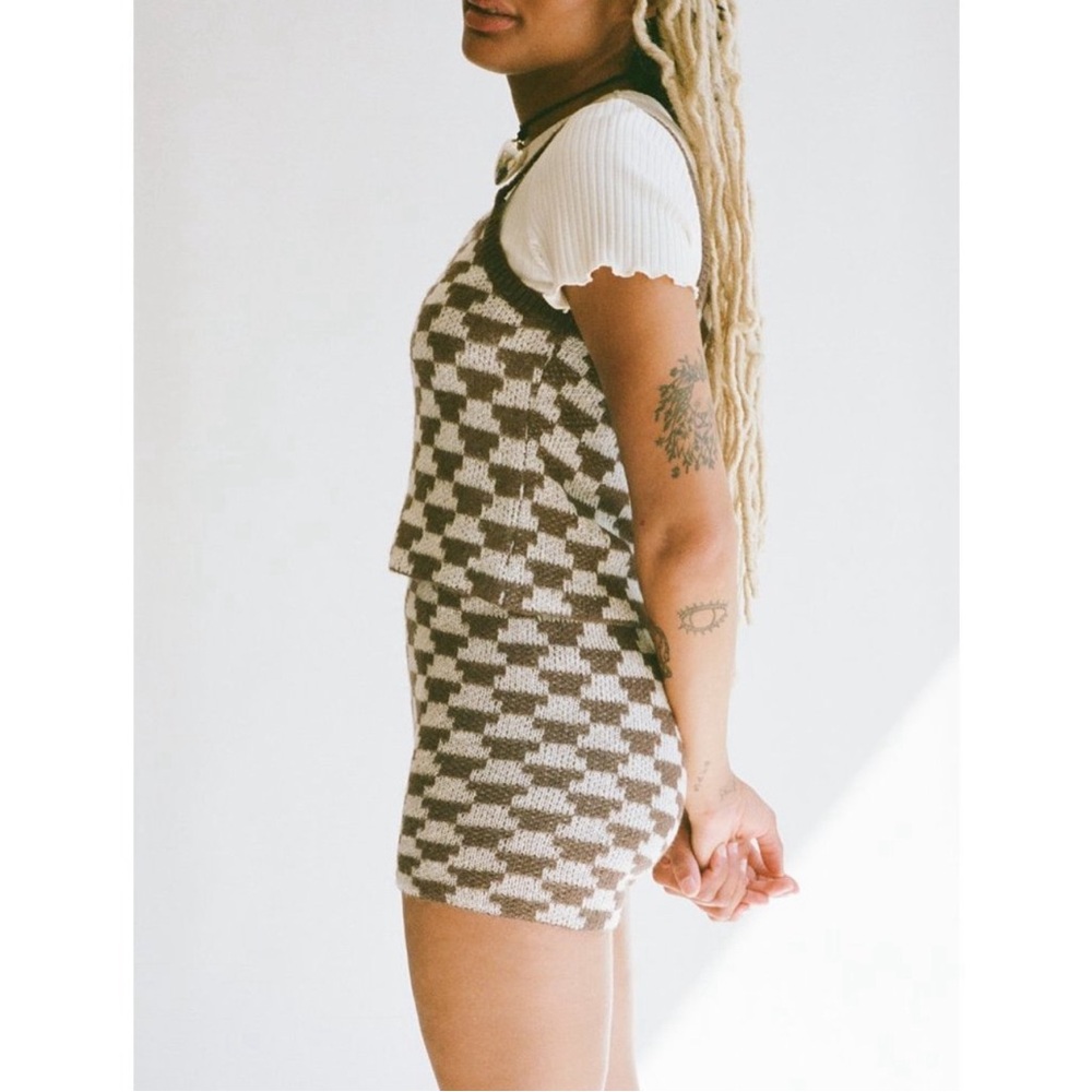 Lisa Says Gah Lucinda Mocha Brown & Ivory White Lightweight Knit Shorts sz S/M - Picture 7 of 12